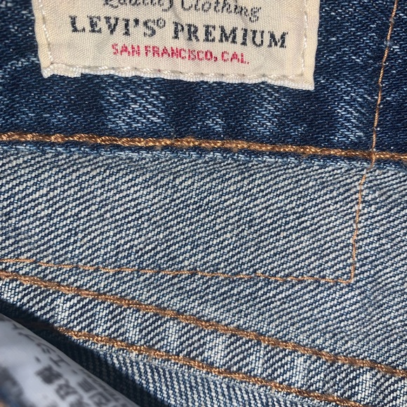 Vintage Levi's 501 Button Fly Straight Leg Medium Wash Jeans 30x32 - Picture 8 of 11